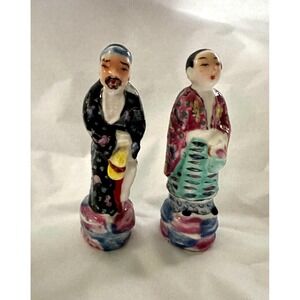2 Vintage Chinese Famille Rose 3.5" figurines